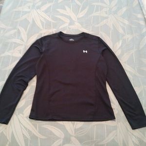 Under Armour long sleeve tee shirt